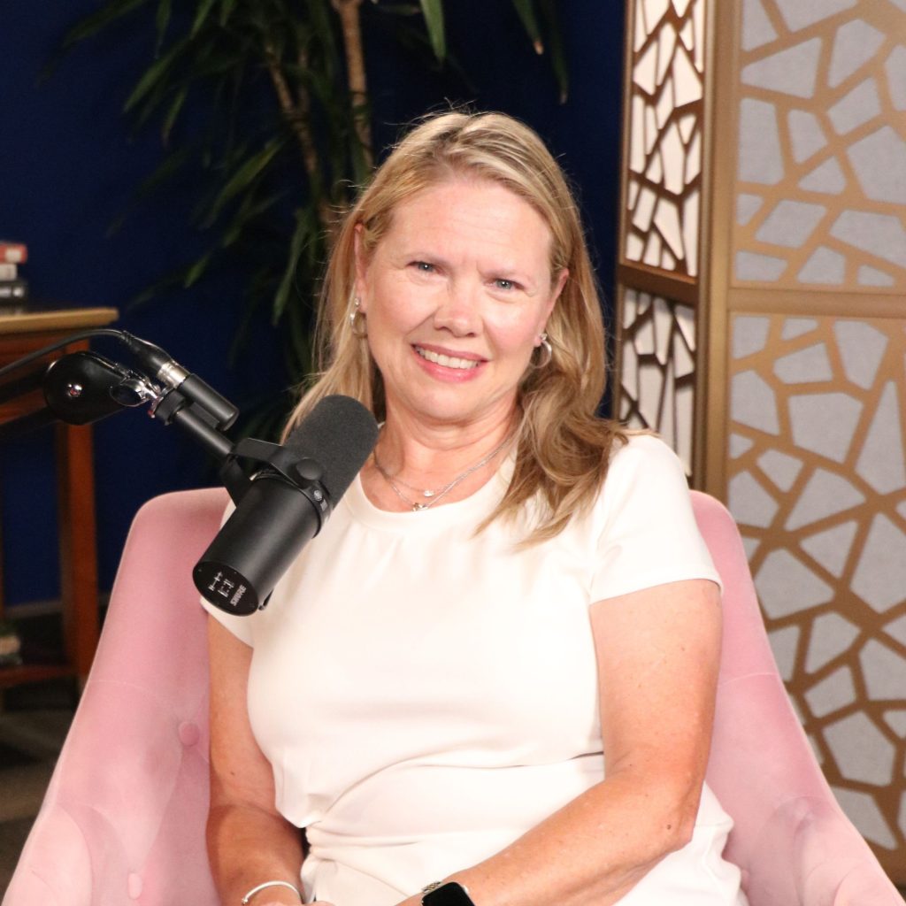 Gaylyn De Vine